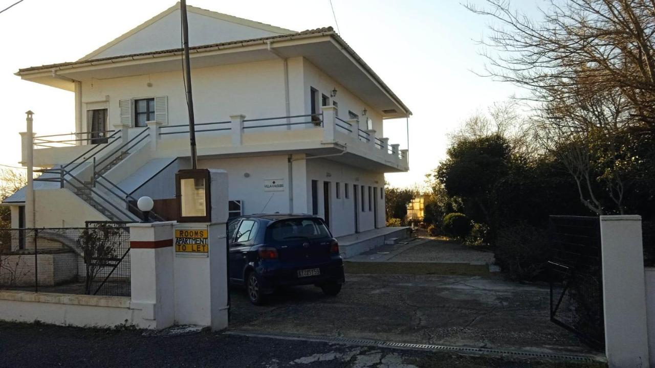 Villa Kaloudis アギオス・ゲオルギオス エクステリア 写真