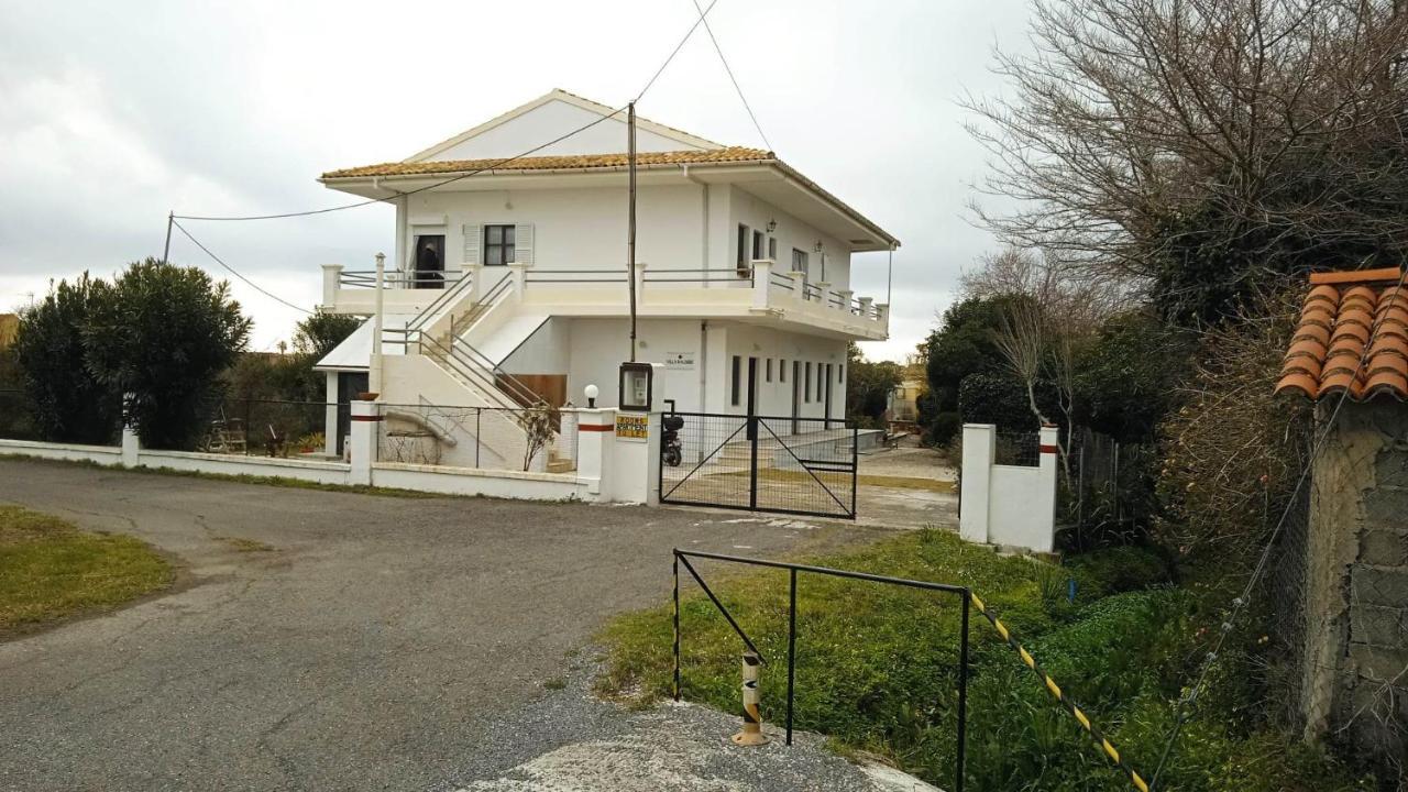 Villa Kaloudis アギオス・ゲオルギオス エクステリア 写真